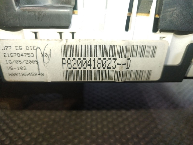 Recambio de cuadro instrumentos para renault modus 1.5 dci diesel referencia OEM IAM P8200418023D  