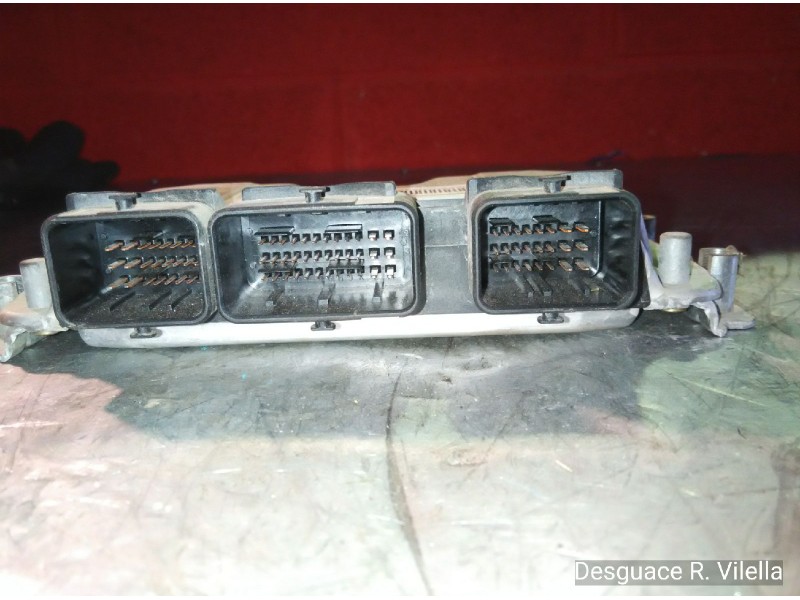 Recambio de centralita motor uce para peugeot 106 (s2) kid | 02.96 - ... kid | 02.96 - ... referencia OEM IAM 0261206246 9637838