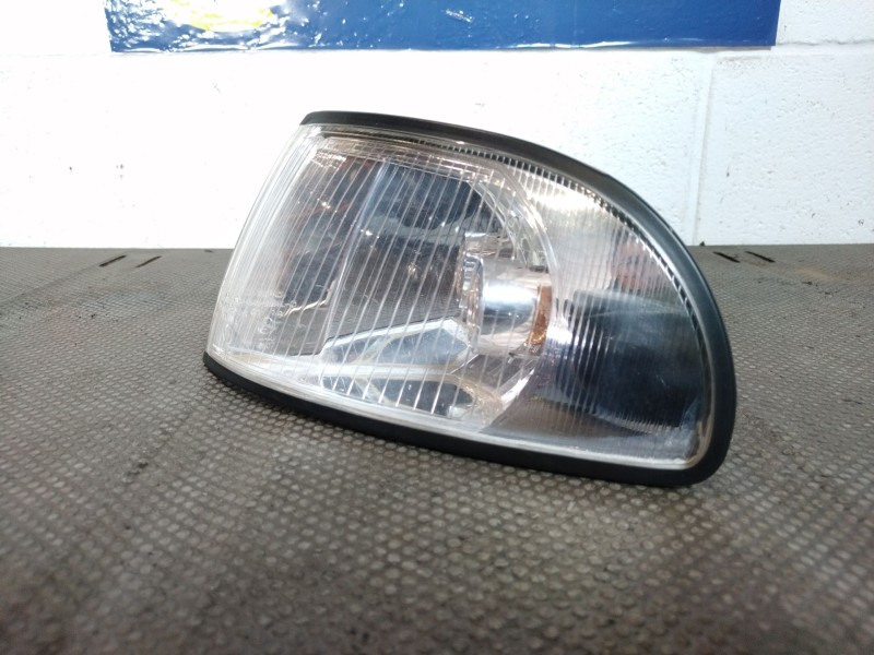 Recambio de piloto delantero izquierdo para audi a4 1.8 t referencia OEM IAM    Recambio de piloto delantero izquierdo para audi a4 1.8 t referencia OEM IAM