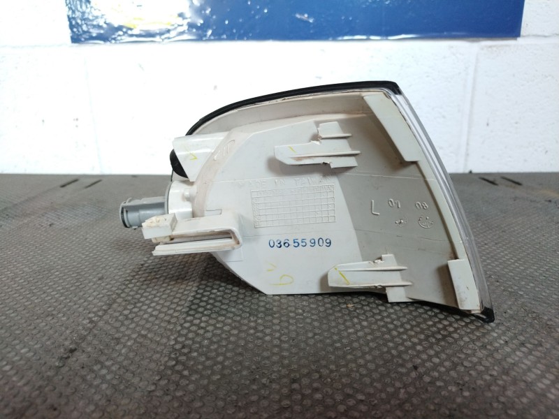 Recambio de piloto delantero izquierdo para audi a4 1.8 t referencia OEM IAM    Recambio de piloto delantero izquierdo para audi a4 1.8 t referencia OEM IAM