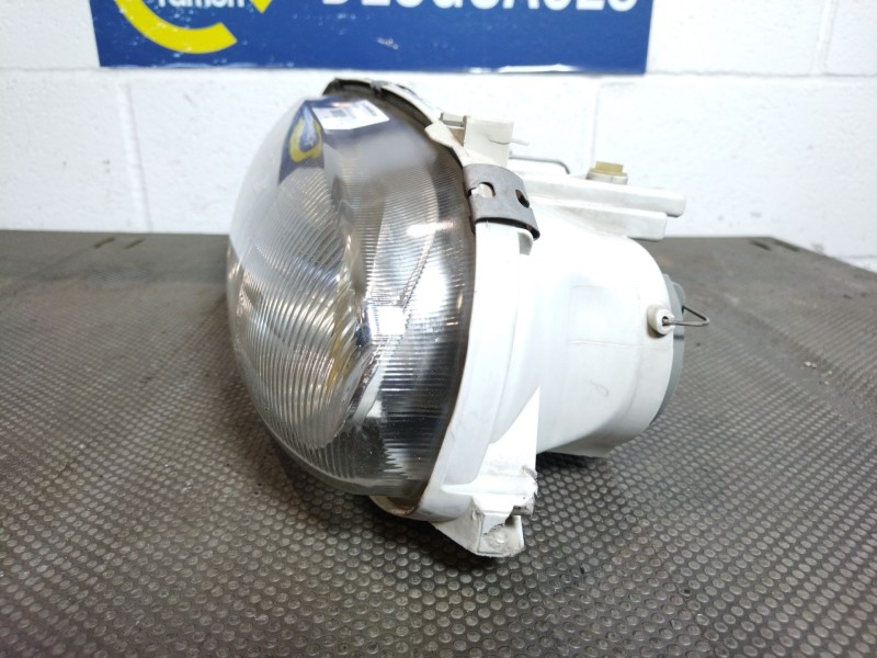 Recambio de faro izquierdo para ford fiesta iv (ja_, jb_) 1.3 i referencia OEM IAM   