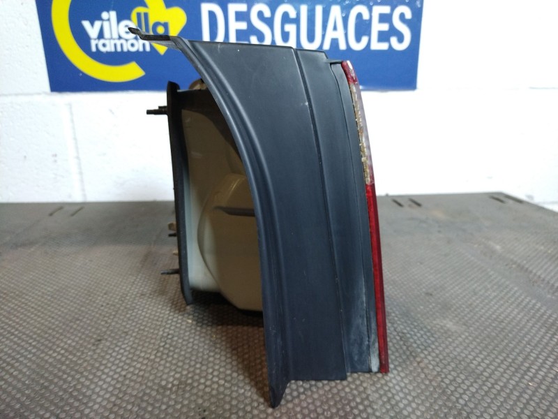 Recambio de piloto trasero derecho para kia carens 2.0 turbodiesel cat | 0.02 - 0.06 2.0 turbodiesel cat | 0.02 - 0.06 referenci