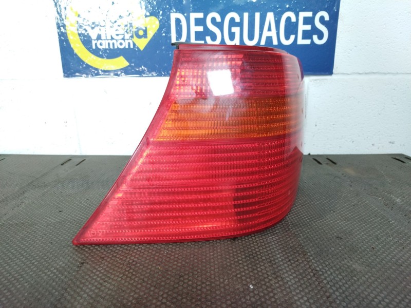 Recambio de piloto trasero izquierdo para volkswagen golf iv berlina (1j1) 1.9 tdi | 0.97 - ... golf iv berlina (1j1) 1.9 tdi | 