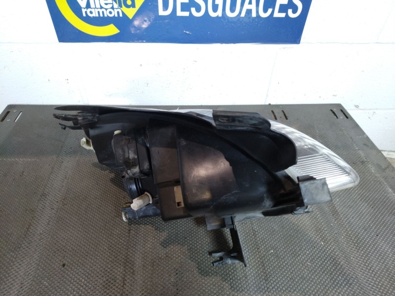 Recambio de faro izquierdo para citroen xsara picasso 2.0 hdi cat (rhy / dw10td) referencia OEM IAM   
