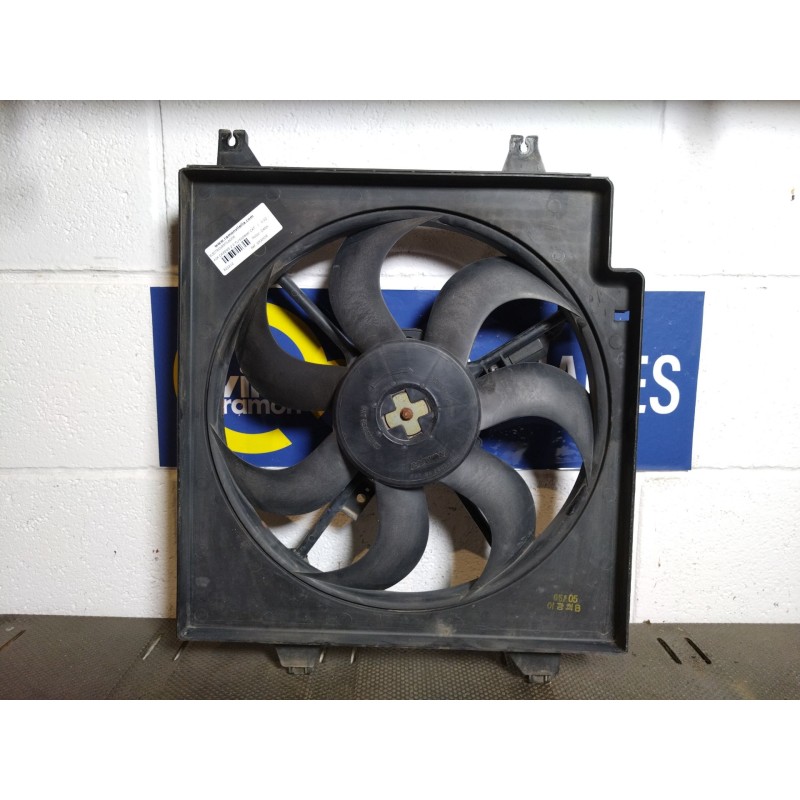 Recambio de electroventilador para kia carens 2.0 turbodiesel cat | 0.02 - 0.06 2.0 turbodiesel cat | 0.02 - 0.06 referencia OEM