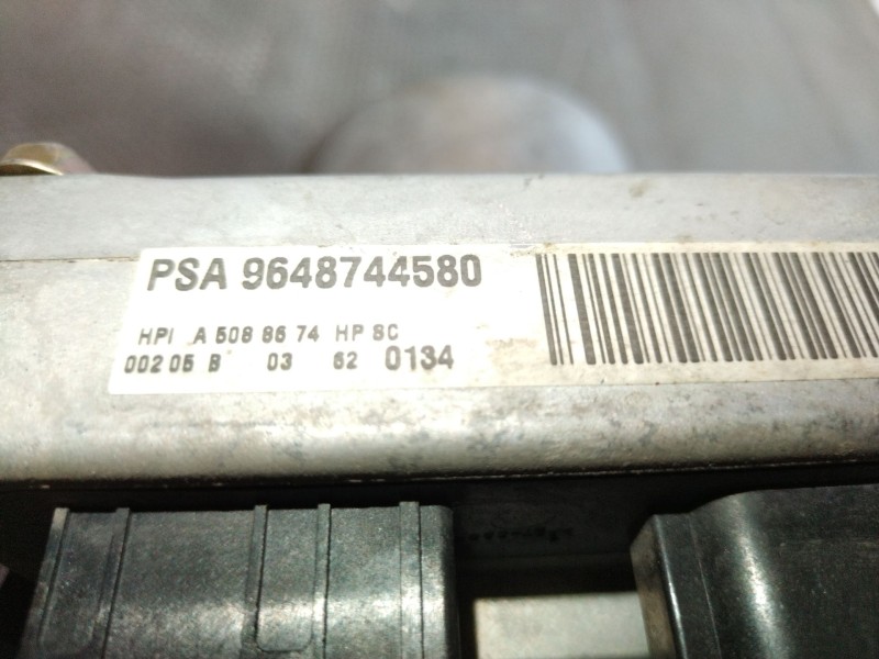 Recambio de bomba direccion para peugeot 307 (s1) 2.0 hdi fap cat referencia OEM IAM 9648744580  