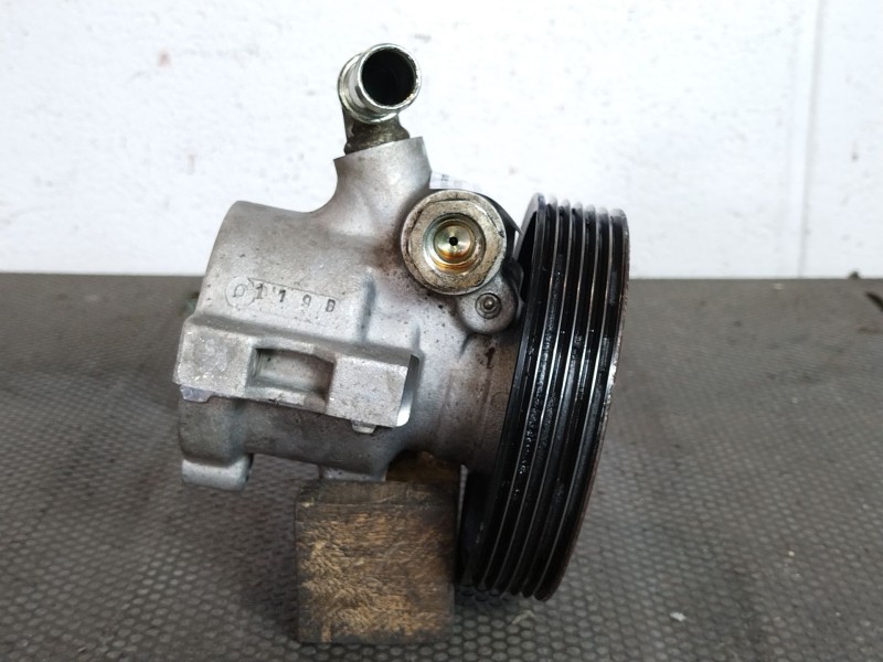 Recambio de bomba direccion para peugeot 306 (7b, n3, n5) 1.9 d referencia OEM IAM 9636070380 26086647 