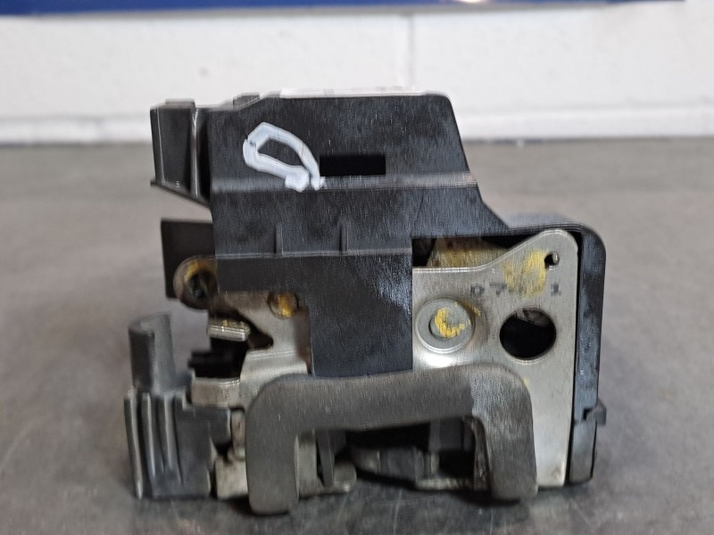 Recambio de cerradura puerta delantera derecha para fiat doblo cargo (223)  | 0.01 - ...  | 0.01 - ... referencia OEM IAM   