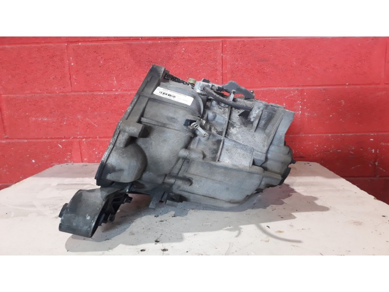 Recambio de caja cambios para opel astra g coupé 2.2 16v cat (z 22 se) referencia OEM IAM F23  