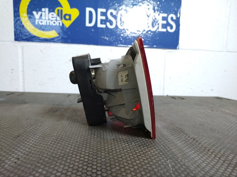 Recambio de piloto trasero izquierdo interior para bmw serie 3 cabrio (e46) 2.0 16v diesel cat referencia OEM IAM   