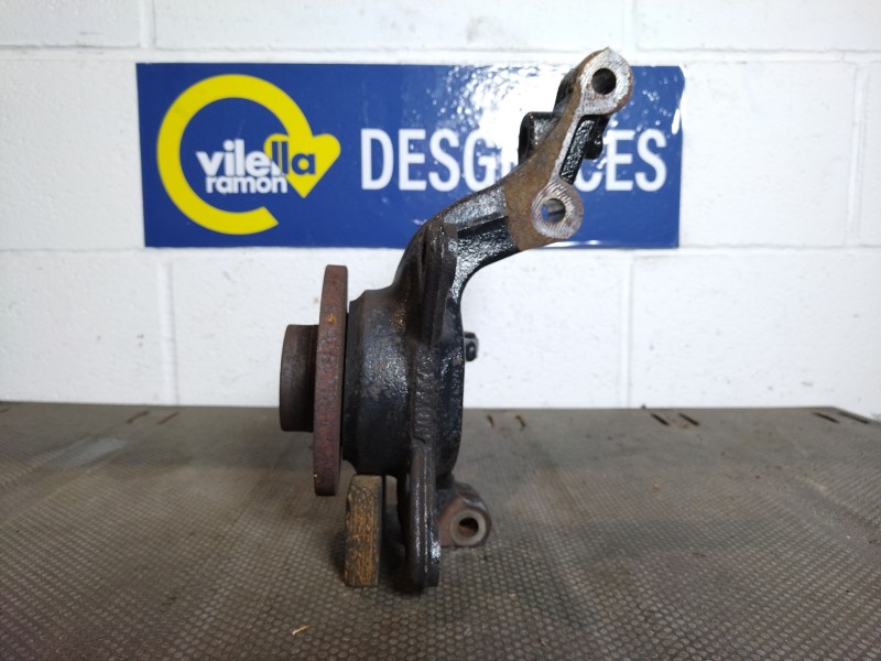 Recambio de mangueta delantera derecha para renault kangoo dynamique | 0.08 - ... dynamique | 0.08 - ... referencia OEM IAM   