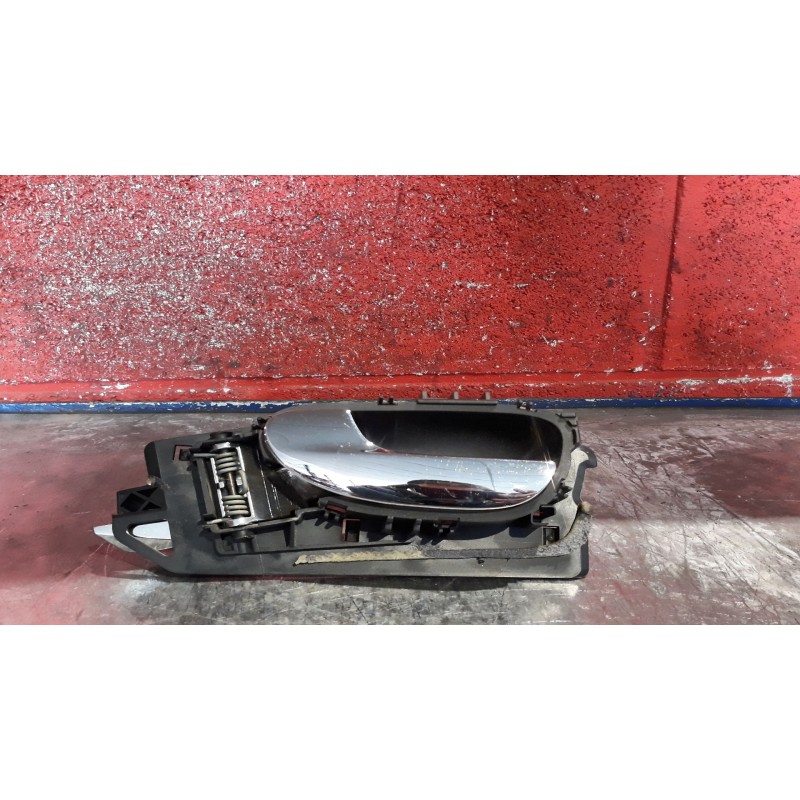 Recambio de maneta inte. delantero izquierda para peugeot 307 (s1) 1.6 16v cat | 0.01 - 0.05 1.6 16v cat | 0.01 - 0.05 referenci