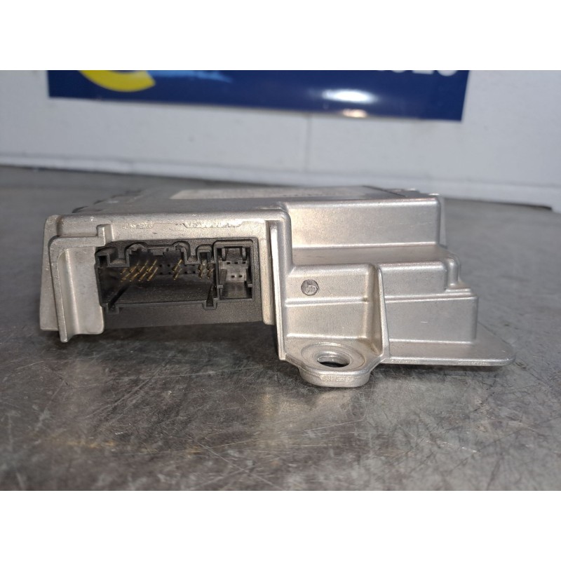 Recambio de centralita airbag para renault clio iii authentique | 01.07 - 12.10 authentique | 01.07 - 12.10 referencia OEM IAM 0