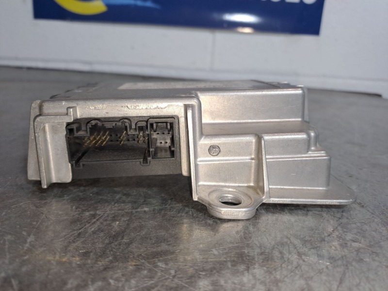 Recambio de centralita airbag para renault clio iii authentique | 01.07 - 12.10 authentique | 01.07 - 12.10 referencia OEM IAM 0