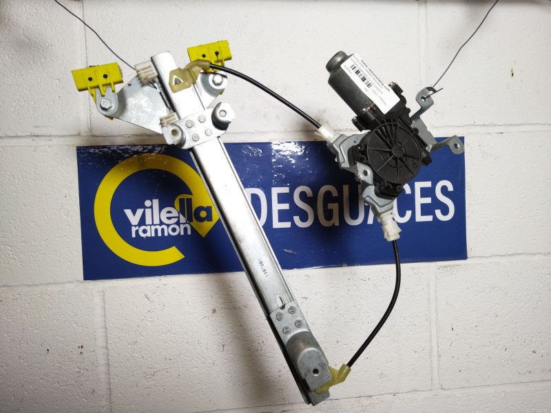 Recambio de elevalunas trasero izquierdo para nissan qashqai 2.0 dci acenta 4x2 referencia OEM IAM    Recambio de elevalunas trasero izquierdo para nissan qashqai 2.0 dci acenta 4x2 referencia OEM IAM