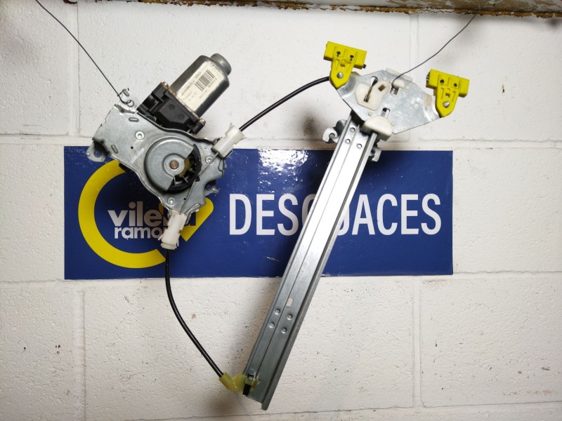 Recambio de elevalunas trasero izquierdo para nissan qashqai 2.0 dci acenta 4x2 referencia OEM IAM    Recambio de elevalunas trasero izquierdo para nissan qashqai 2.0 dci acenta 4x2 referencia OEM IAM