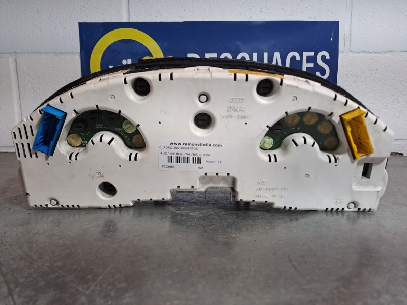 Recambio de cuadro instrumentos para audi a4 berlina (b5) 1.9 tdi referencia OEM IAM   