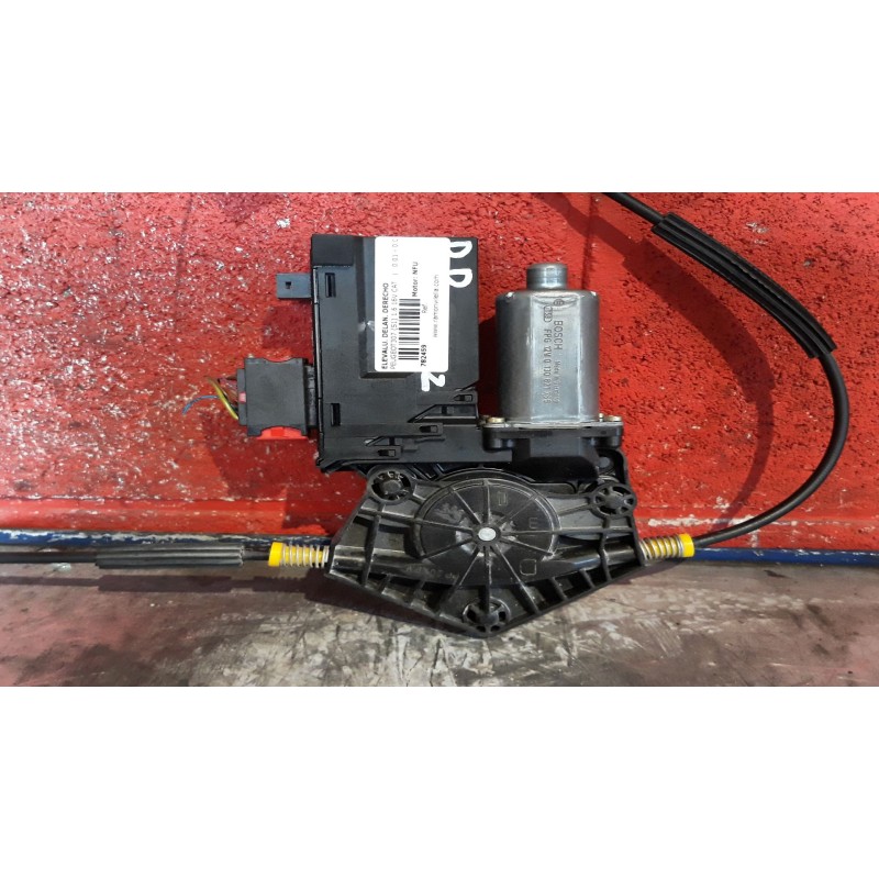 Recambio de elevalu. delan. derecho para peugeot 307 (s1) 1.6 16v cat | 0.01 - 0.05 1.6 16v cat | 0.01 - 0.05 referencia OEM IAM