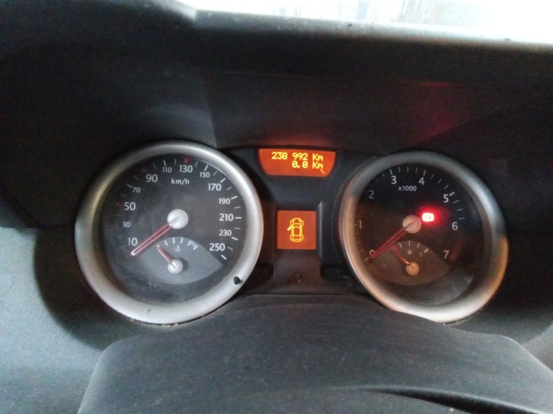 renault megane ii classic berlina  | 0.03 - ... del año 2004 renault megane ii classic berlina  | 0.03 - ... del año 2004