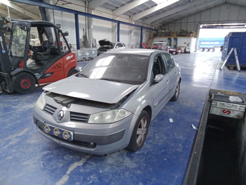 renault megane ii classic berlina  | 0.03 - ... del año 2004 renault megane ii classic berlina  | 0.03 - ... del año 2004