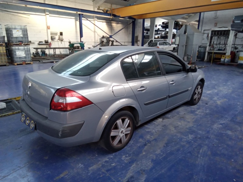 renault megane ii classic berlina  | 0.03 - ... del año 2004 renault megane ii classic berlina  | 0.03 - ... del año 2004