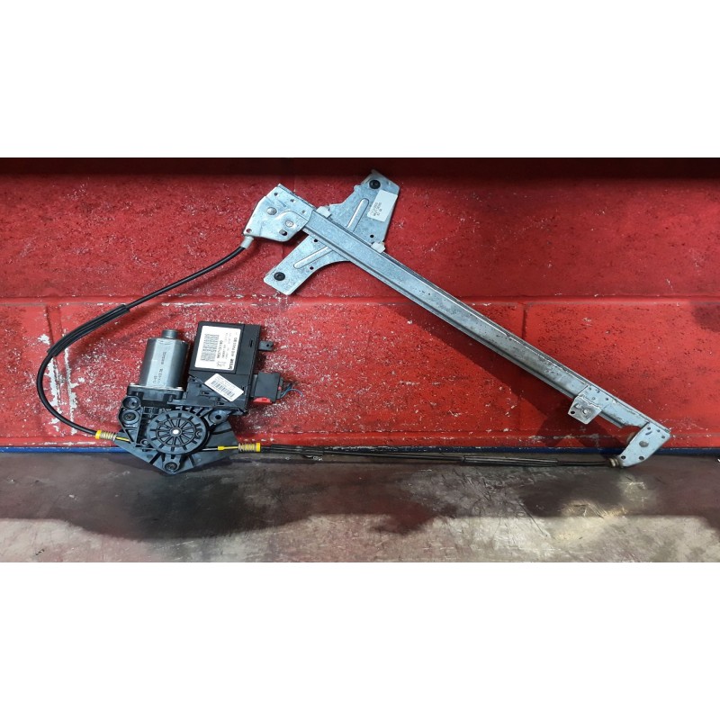 Recambio de elevalu. delan. derecho para peugeot 307 (s1) 1.6 16v cat | 0.01 - 0.05 1.6 16v cat | 0.01 - 0.05 referencia OEM IAM