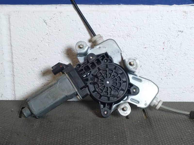 Recambio de elevalunas delantero derecho para ssangyong rodius 330 mh td referencia OEM IAM    Recambio de elevalunas delantero derecho para ssangyong rodius 330 mh td referencia OEM IAM