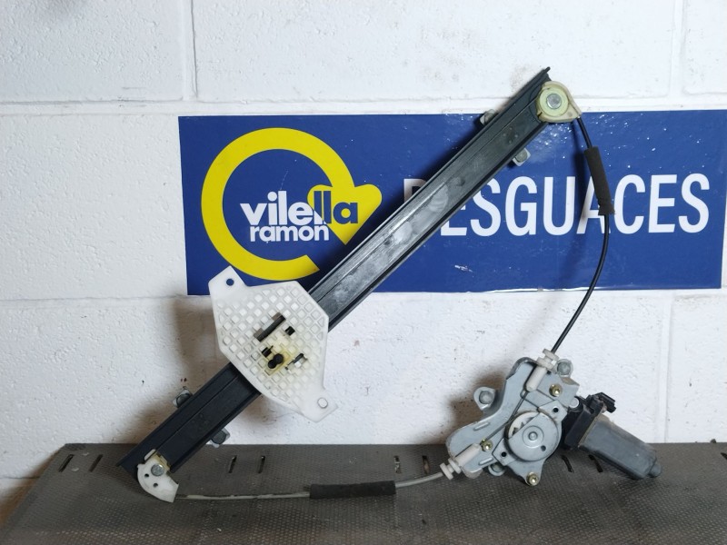 Recambio de elevalunas delantero derecho para ssangyong rodius 330 mh td referencia OEM IAM    Recambio de elevalunas delantero derecho para ssangyong rodius 330 mh td referencia OEM IAM