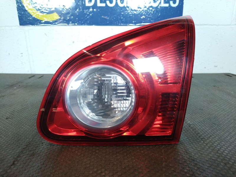 Recambio de piloto porton derecho para nissan qashqai 2.0 dci acenta 4x2 referencia OEM IAM 89071064   Recambio de piloto porton derecho para nissan qashqai 2.0 dci acenta 4x2 referencia OEM IAM 89071064