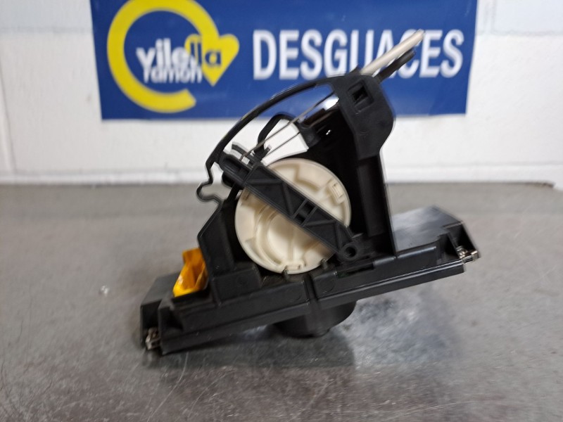 Recambio de mando calefaccion aire acondicionado para seat ibiza (6k1) 1.9 tdi referencia OEM IAM 6K0819045B 69352200  Recambio de mando calefaccion aire acondicionado para seat ibiza (6k1) 1.9 tdi referencia OEM IAM 6K0819045B 69352200