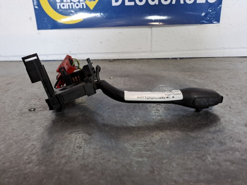 Recambio de mando limpia para seat ibiza (6k1) 1.9 tdi referencia OEM IAM 6K6953503AG 01407050  Recambio de mando limpia para seat ibiza (6k1) 1.9 tdi referencia OEM IAM 6K6953503AG 01407050