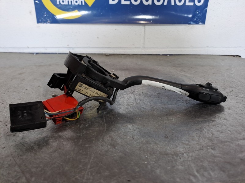 Recambio de mando limpia para seat ibiza (6k1) 1.9 tdi referencia OEM IAM 6K6953503AG 01407050  Recambio de mando limpia para seat ibiza (6k1) 1.9 tdi referencia OEM IAM 6K6953503AG 01407050