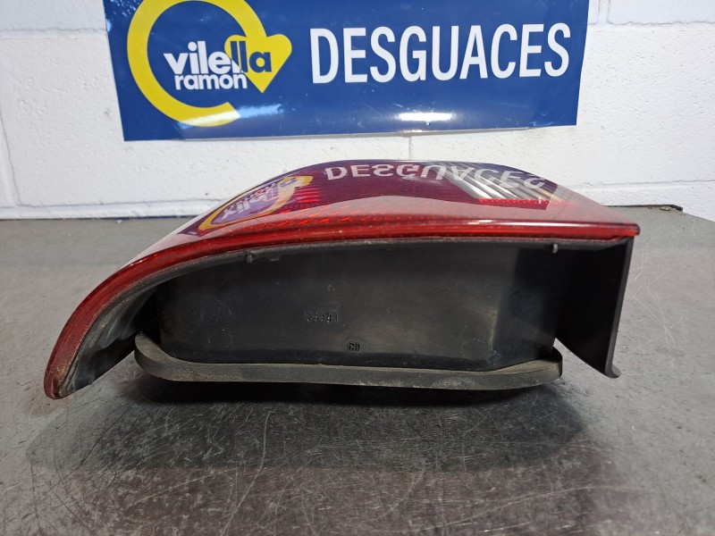 Recambio de piloto trasero izquierdo para seat ibiza (6k1) 1.9 tdi referencia OEM IAM    Recambio de piloto trasero izquierdo para seat ibiza (6k1) 1.9 tdi referencia OEM IAM