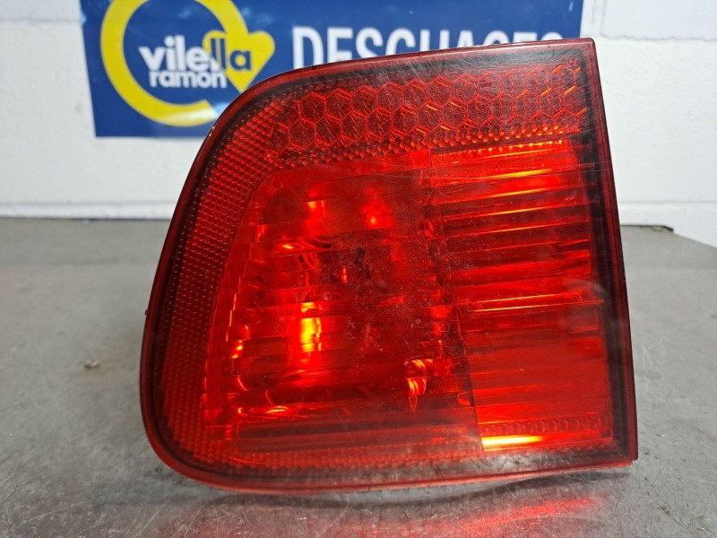 Recambio de piloto porton derecho para seat ibiza (6k1) 1.9 tdi referencia OEM IAM    Recambio de piloto porton derecho para seat ibiza (6k1) 1.9 tdi referencia OEM IAM