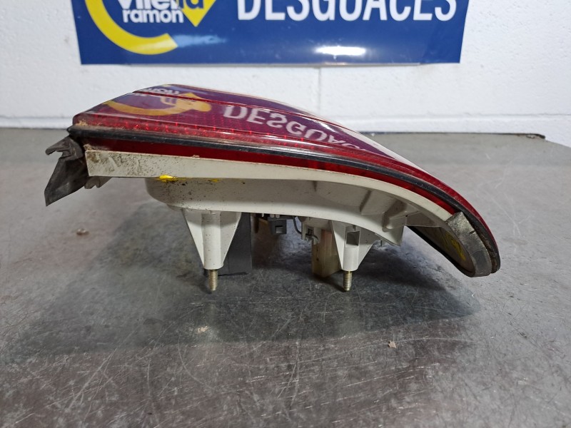 Recambio de piloto trasero derecho para bmw serie 5 berlina (e34) 2.0 520i (110kw) referencia OEM IAM    Recambio de piloto trasero derecho para bmw serie 5 berlina (e34) 2.0 520i (110kw) referencia OEM IAM