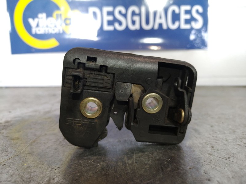 Recambio de cerradura maletero porton para seat ibiza (6k1) 1.9 tdi referencia OEM IAM 6K6827505A   Recambio de cerradura maletero porton para seat ibiza (6k1) 1.9 tdi referencia OEM IAM 6K6827505A