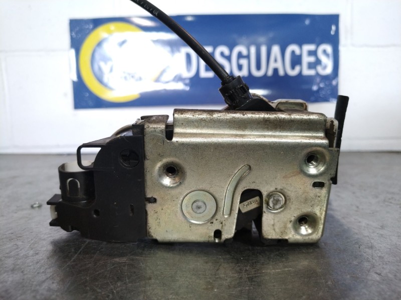 Recambio de cerradura puerta delantera derecha para renault laguna ii (bg0) authentique referencia OEM IAM    Recambio de cerradura puerta delantera derecha para renault laguna ii (bg0) authentique referencia OEM IAM