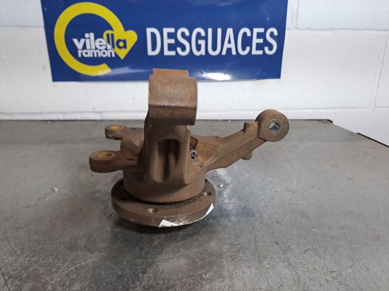 Recambio de mangueta delantera izquierda para renault clio iii authentique | 01.07 - 12.10 authentique | 01.07 - 12.10 referenci