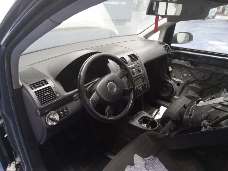 volkswagen touran (1t2) 1.9 tdi | 0.06 - 0.10 del año 2006 volkswagen touran (1t2) 1.9 tdi | 0.06 - 0.10 del año 2006