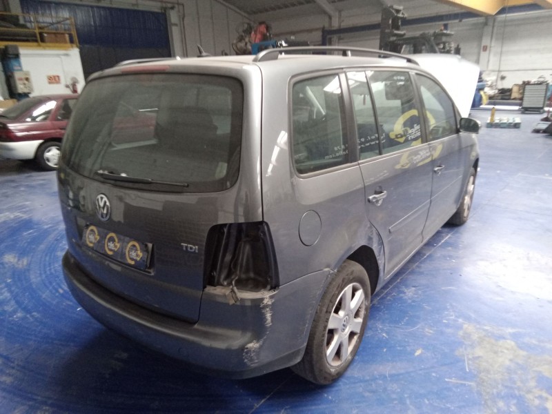 volkswagen touran (1t2) 1.9 tdi | 0.06 - 0.10 del año 2006 volkswagen touran (1t2) 1.9 tdi | 0.06 - 0.10 del año 2006