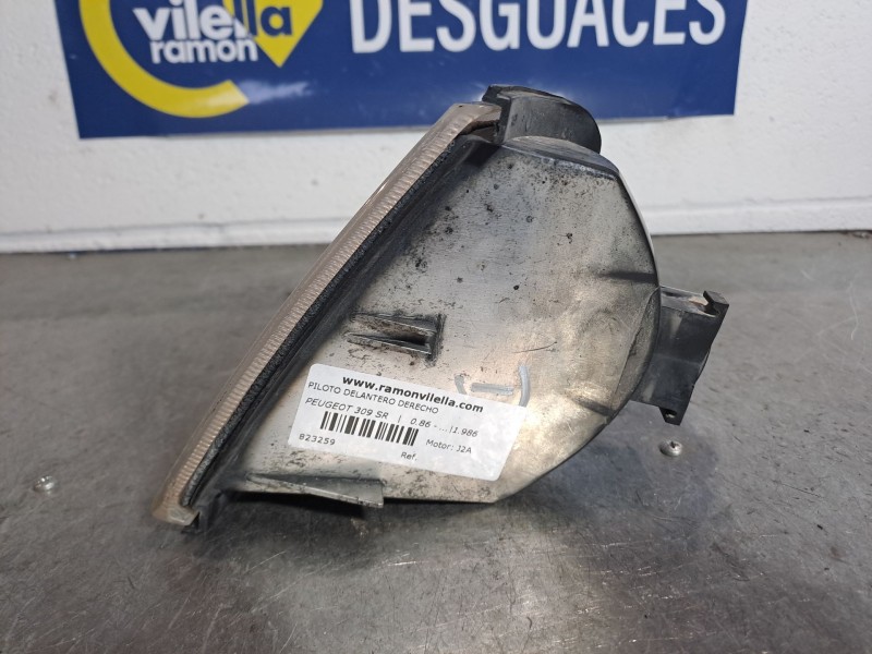 Recambio de piloto delantero derecho para peugeot 309 sr | 0.86 - ... sr | 0.86 - ... referencia OEM IAM   