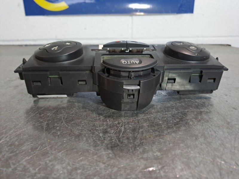 Recambio de mando climatizador para renault scenic ii 1.9 dci diesel referencia OEM IAM 8200501465 69340055 