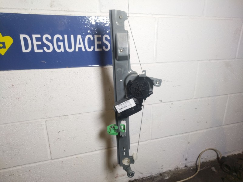 Recambio de elevalunas delantero izquierdo para renault scenic ii 1.9 dci diesel referencia OEM IAM   