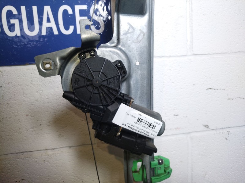 Recambio de elevalunas delantero derecho para renault scenic ii 1.9 dci diesel referencia OEM IAM   