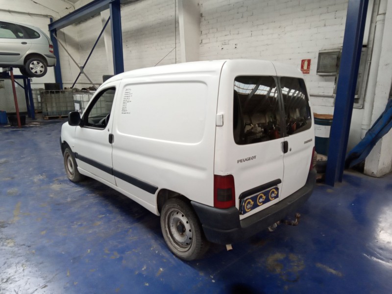 peugeot partner (s2)  | 0.02 - 0.08 del año 2002 peugeot partner (s2)  | 0.02 - 0.08 del año 2002