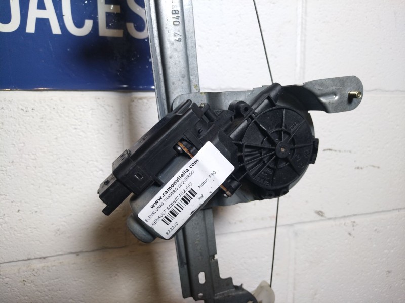 Recambio de elevalunas trasero izquierdo para renault scenic ii 1.9 dci diesel referencia OEM IAM   