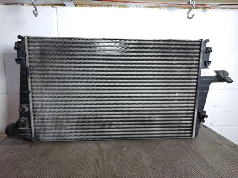 Recambio de intercooler para audi a6 berlina (4b2) 2.5 tdi referencia OEM IAM    Recambio de intercooler para audi a6 berlina (4b2) 2.5 tdi referencia OEM IAM