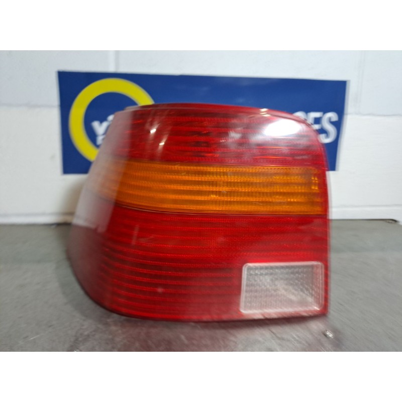Recambio de piloto trasero izquierdo para volkswagen golf iv berlina (1j1) 1.6 | 0.97 - ... 1.6 | 0.97 - ... referencia OEM IAM 