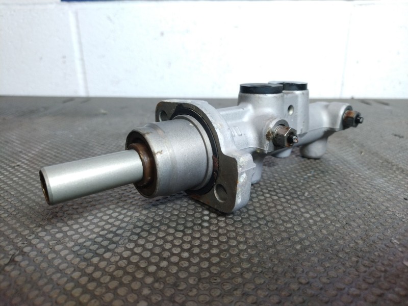 Recambio de bomba freno para skoda fabia (6y2/6y3) referencia OEM IAM X5617  