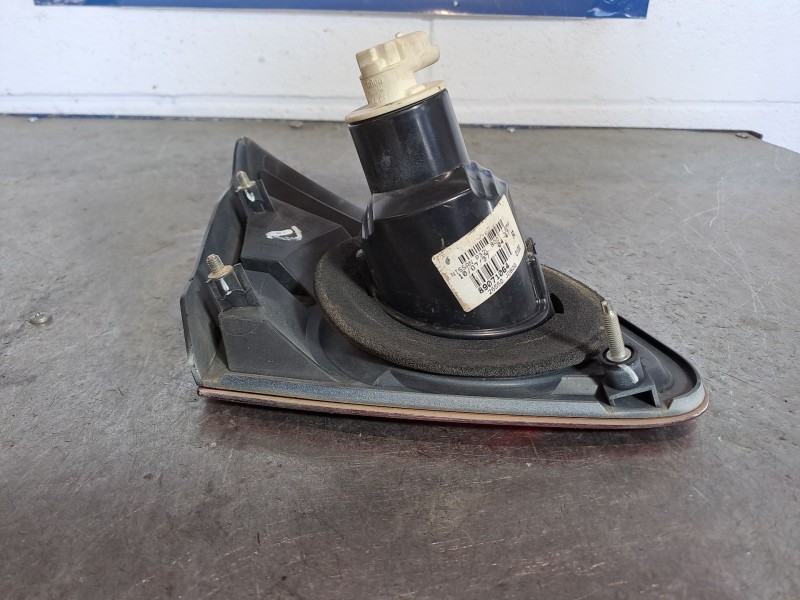 Recambio de piloto porton derecho para nissan qashqai (j10)  | 0.07 - ...  | 0.07 - ... referencia OEM IAM    Recambio de piloto porton derecho para nissan qashqai (j10)  | 0.07 - ...  | 0.07 - ... referencia OEM IAM